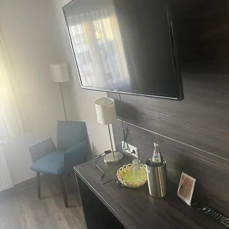 Hotel-pension Marienhof 3*