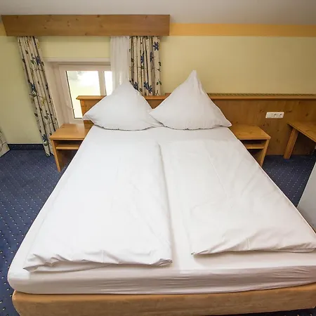 Hotel-pension Marienhof Hotel