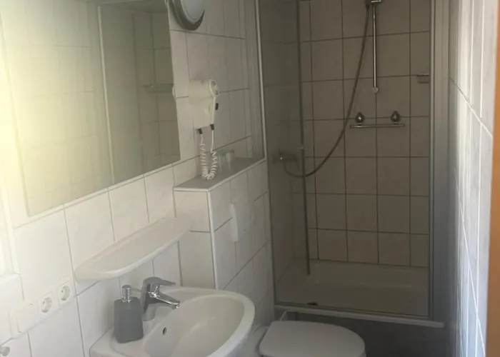 Hotel Hotel-pension Marienhof 3*